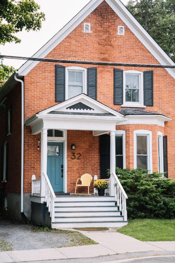 The County Queen Villa Picton Exterior photo